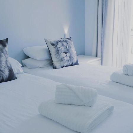 Stylish Villa Private Pool Ideal For Large Family 네르하 외부 사진