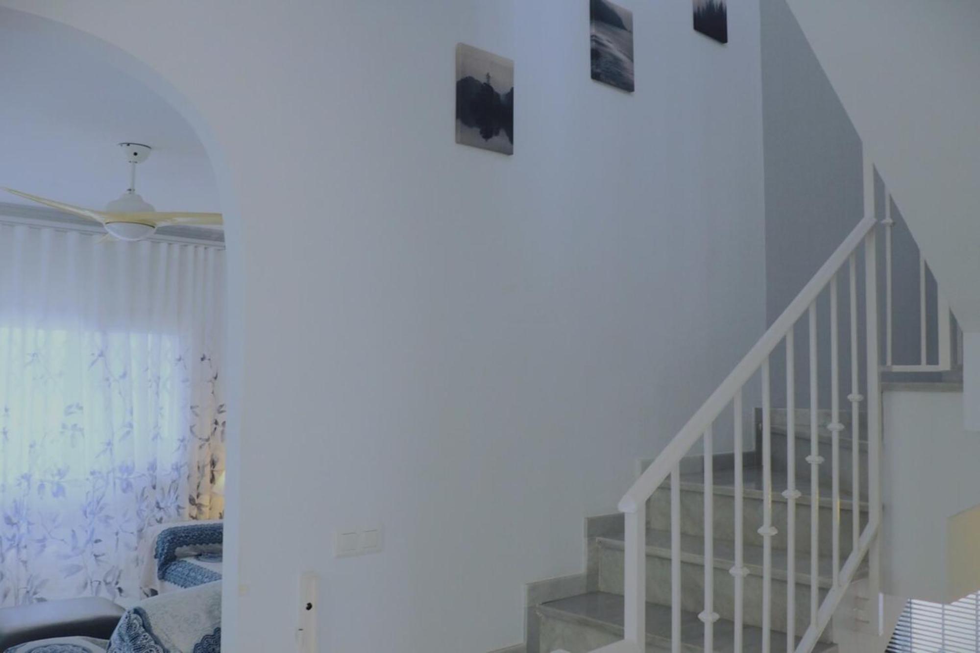 Stylish Villa Private Pool Ideal For Large Family 네르하 외부 사진